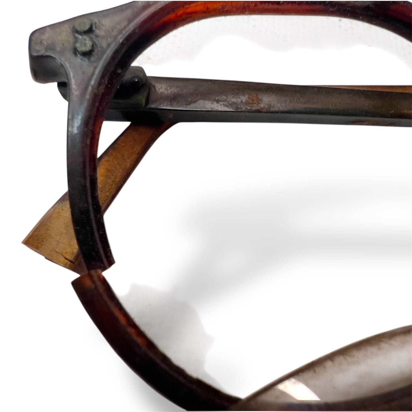 England Spectacles & Provenance Case – Liverpool, c.1940s–1950s - From The Andes