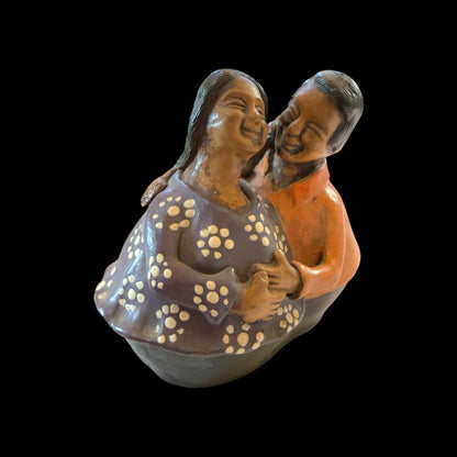 Authentic Chulucanas Couple Sculpture (Purple) - From The Andes
