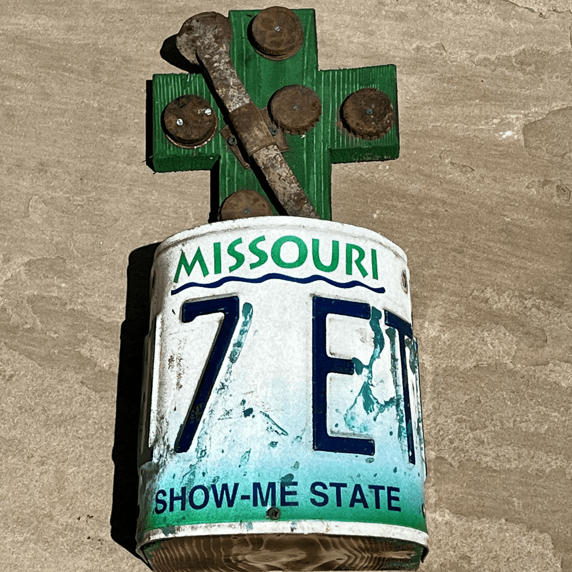 Missouri: Show - Me State Cross - From The Andes